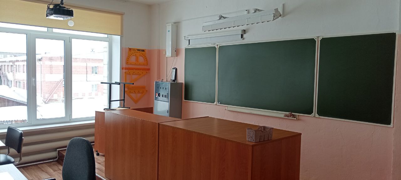 Изображения кабинета физики.